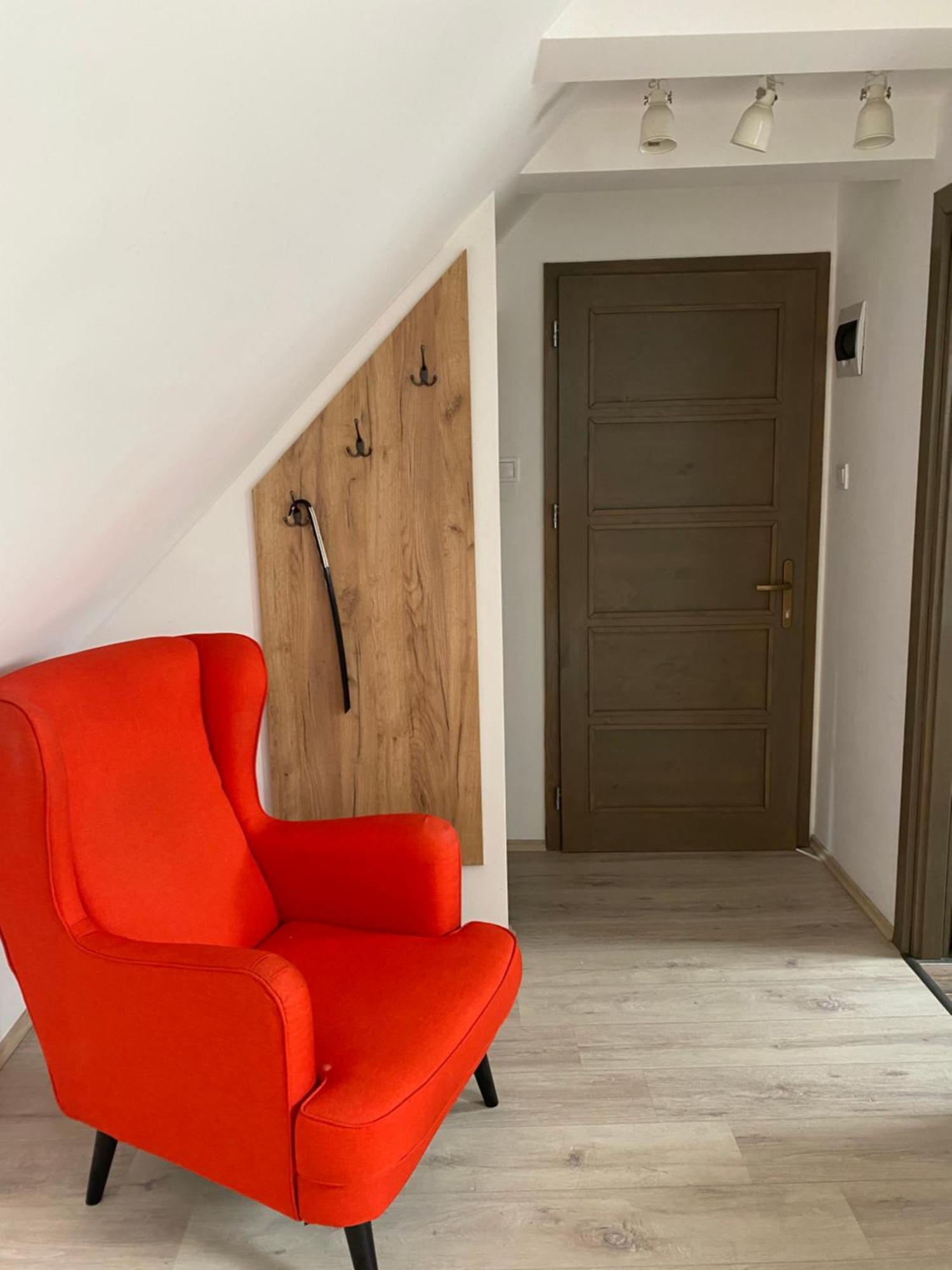 Vatus Apartmanhaz Vác Buitenkant foto
