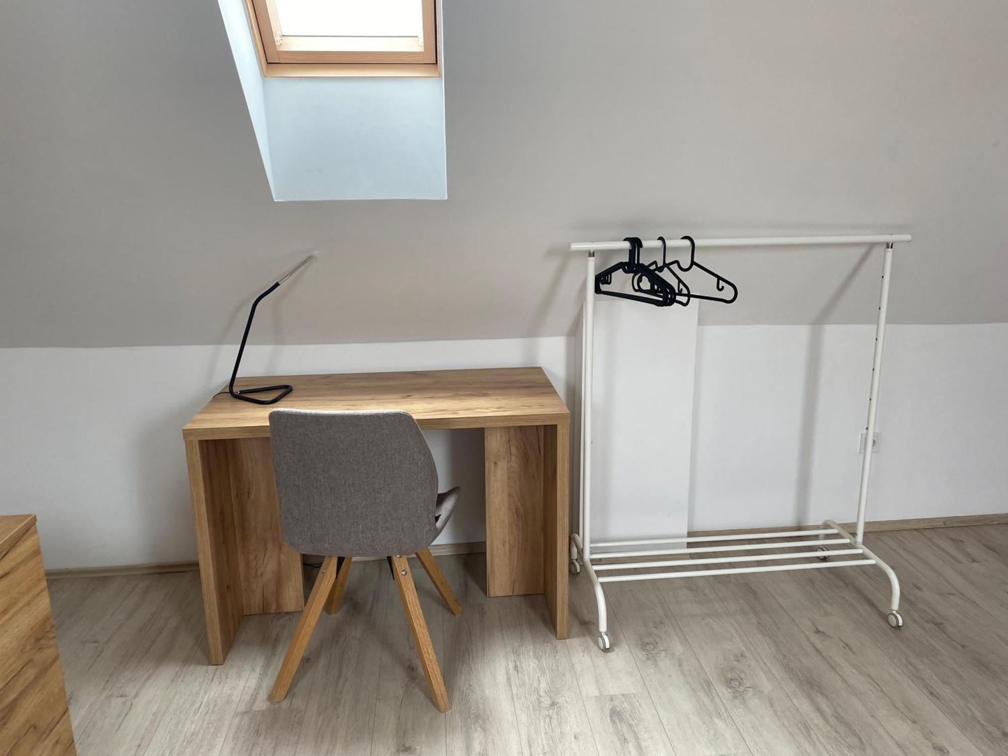 Vatus Apartmanhaz Vác Buitenkant foto